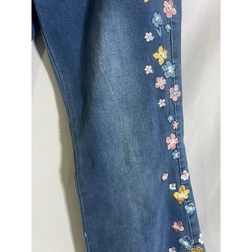 Bamboo Women's Denim 9 Floral Embroidery Bell Bottom Jeans Boho Festival